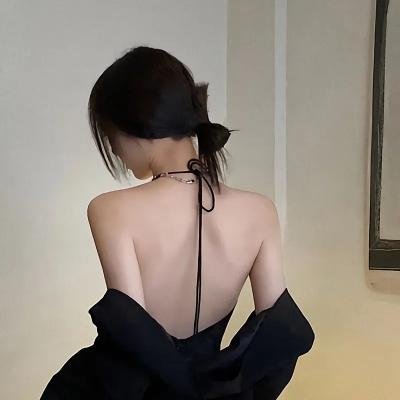 禁足少女罗曼史